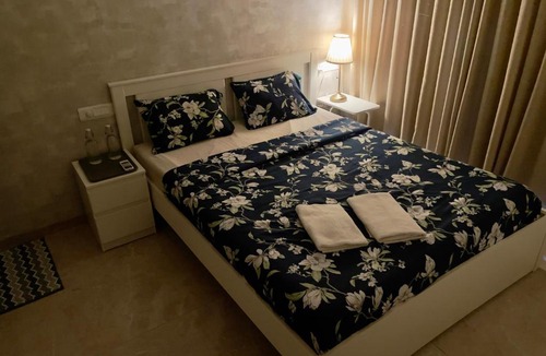 Hiranandani Gardens Apartment | A Embassy 1 BHK in Hiranandani Powai