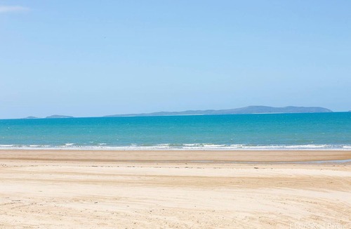Yeppoon Apartment | Absolute Beachfront Townhouse