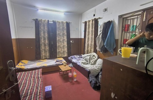 Madhyapur Thimi Hostel | Amazon Boys Hostel