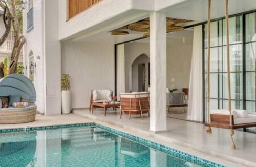 Mazal Waddo Villa | Anjuna Elite 5BHK Pvt Pool Villa with Elevator