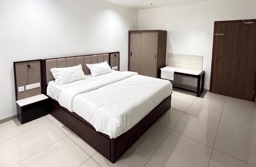 Tuticorin Hotel | Bala Saraswathi Residency