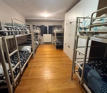 St Kilda Hostel | Barkly Backpackers
