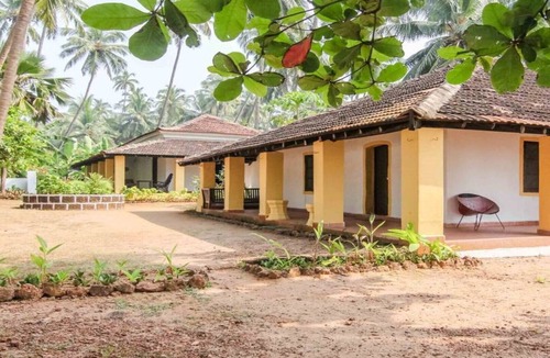 Anjuna House | Beach bunglow with breakfast on Anjuna Beach