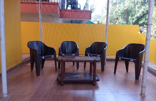 St.Stanislaus Villa Villa | Between The Raindrops
