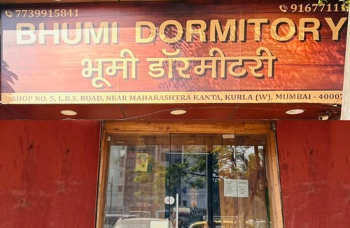 Dharavi Hostel | Bhumi Dormitory Near Us Embassy BKC Only Males
