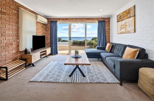 Bicheno House | Bicheno Spa Villa