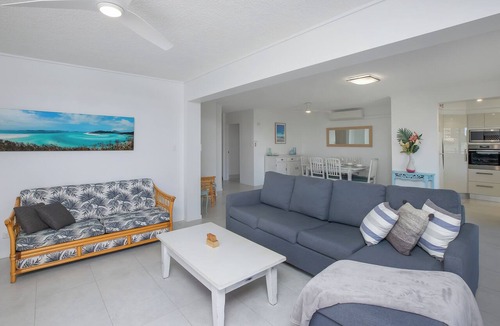 Forster Apartment | Breakers 9 - Ocean View's