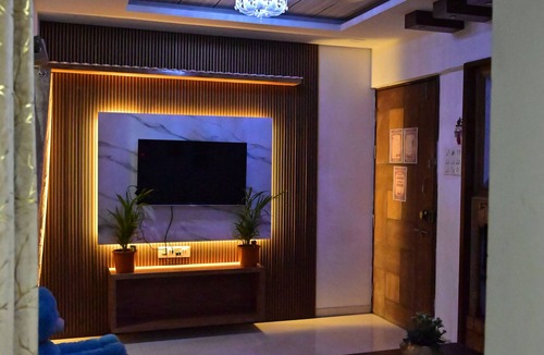 Wakad Apartment | Bright 2Bhk apartment with AC , Wifi and view from balcony in Hinjewadi Phase 1