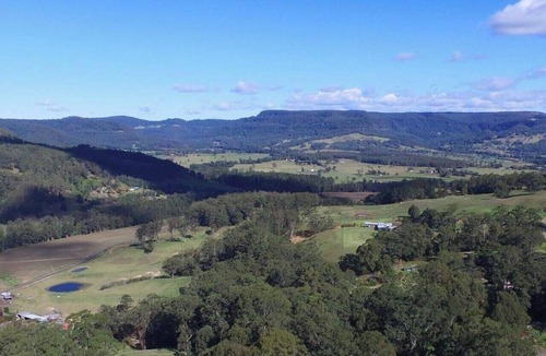 Upper Kangaroo River House | Budderoo - Unique with 270 degree views!