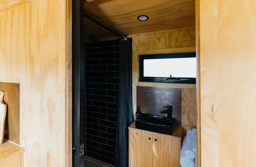 Mintaro Cabin | CABN Clare Valley
