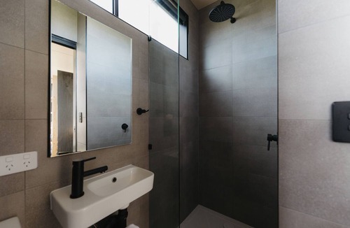 Mintaro Cabin | CABN Clare Valley