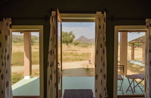 Village Hokra Cottage | Camp Land's End