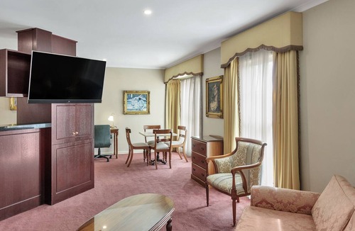 Forest Hill Hotel | Canterbury International Hotel