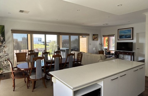 Wallaroo House | CASA ROBERTO, WALLAROO MARINA