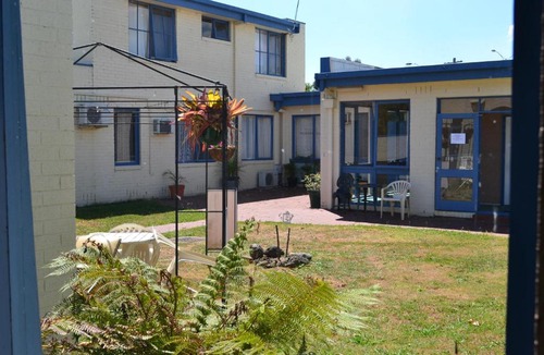 Hughesdale Hotel | Chadstone Executive Motel