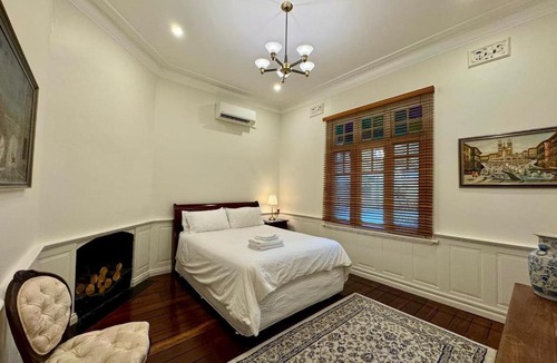 West Perth House | Charming Federation style home minutes from CBD