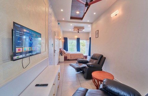 Elappara Bed & Breakfast | Choice Holidays Resort by VOYE HOMES