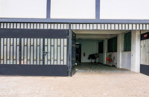 Pune House | Classic with Twin BedSPOT LIGHT LODGING