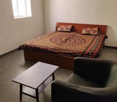 Vadodara Hostel | Cnc