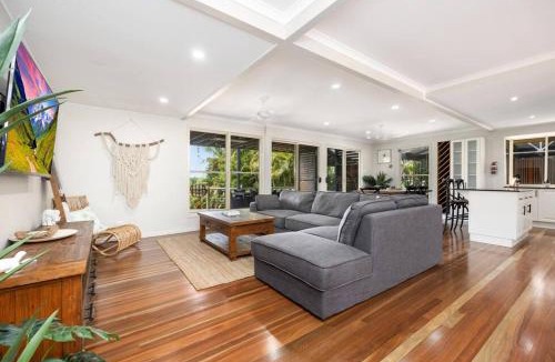 Torquay Villa | Coco Palms