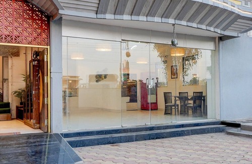 Alandi House | Collection O Alandi Bus Stand Pune
