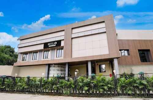 Mira Bhayandar House | Collection O Ghodbunder Road Company Serviced