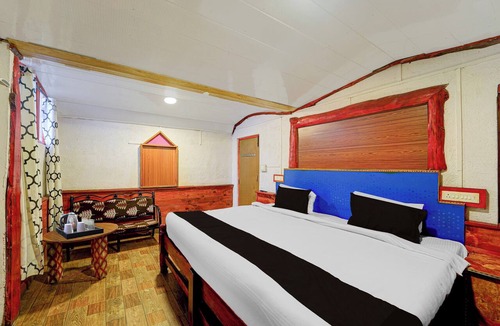 Ooty Hotel | Collection O Murugan Temple Ooty
