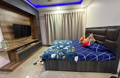 Nilje Gaon Villa | Comfort Cartel - Bollywood Royale