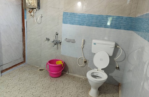 Virajpet House | Coorg Habitat - Single Bed Room