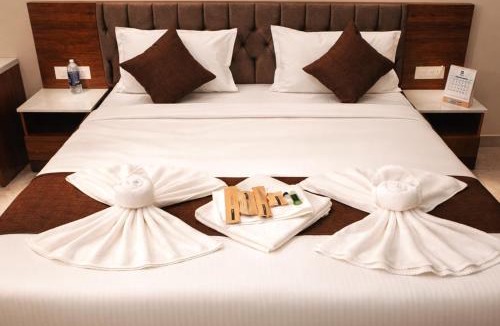 Alwaye Hotel | Crown Town Hotel - Kalamassery