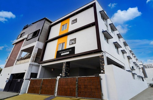 Peelamedu House | DeluxeM K Elegance Inn