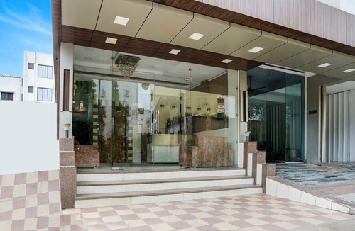 Shirdi House | DeluxeSuper Hotel O Near Sai Baba Temple