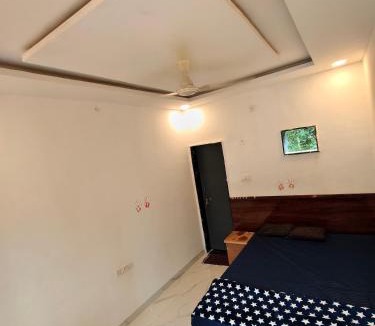 Ellora House | Deva Stay