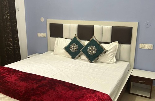Fatehpur Bed & Breakfast | Dhauladhar Inn