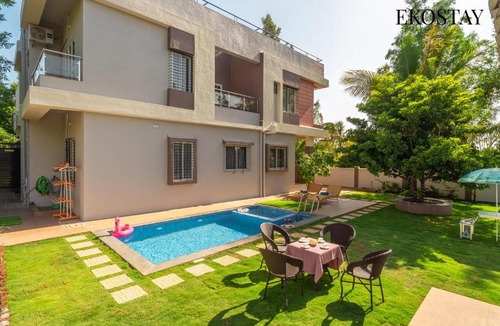 Sinnar Villa | EKOSTAY Gold - Vanamora Villa