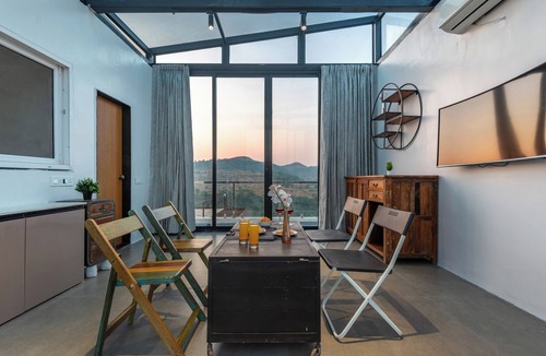 Igatpuri Villa | ELIVAAS 3BHK White House Villa with View