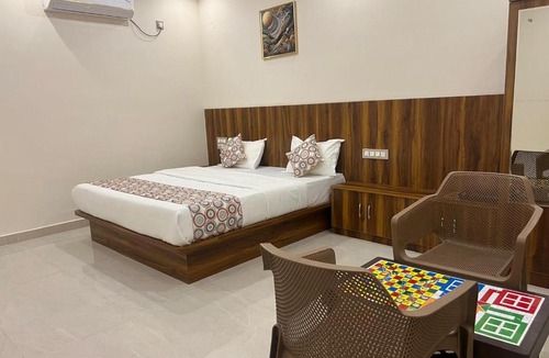 Nanjangud Hotel | Estoria Hotel and Resort