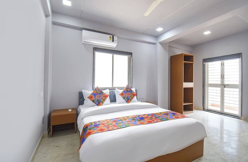 Hadapsar Hotel | Fabhotel Ojas Inn