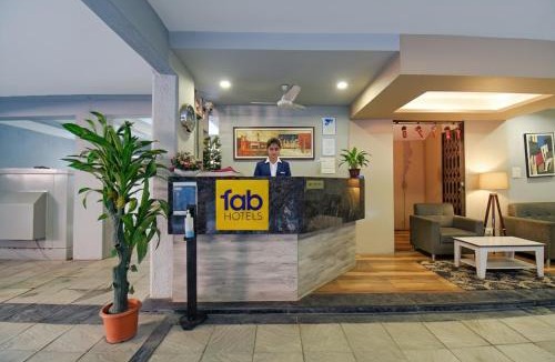 Pune Hotel | FabHotel Royce Studio - Nr Pune International Airport