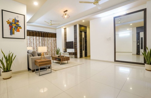 Mira Bhayandar Hotel | FabHotel Shree Balaji NX Banquets & Apartment