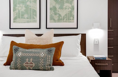 Maleny House | Forest Haven 2 BR Styled Modern Sanctuary at Maleny