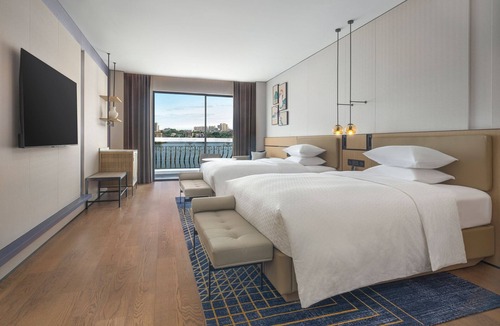 Yangdong District Hotel | Four Points by Sheraton Yangjiang City Center