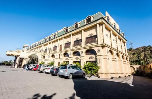 Vasai Hotel | Golden Chariot Vasai Hotel
