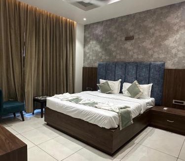 Dapoli Hotel | Golden Heritage Dapoli