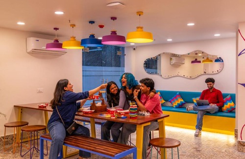 Katra Hostel | goSTOPS Plus Katra