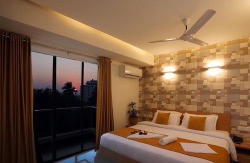 Hampankatta Hotel | Grand Plaza Hotel