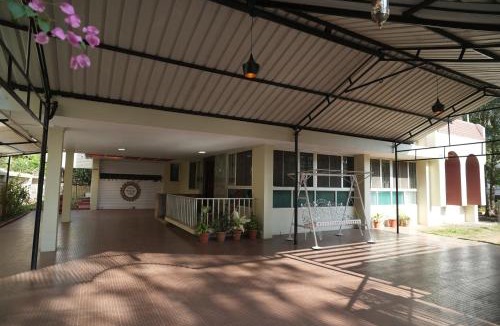 Lalbagh Villa | Heritage Garden Villa