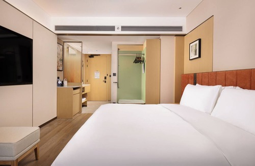 Bayi District Hotel | Hilton Garden Inn Linzhi Niyang Avenue