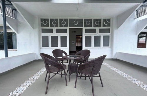 Mysore House | Himalaya 6BHK bungalow with AC in Mysuru