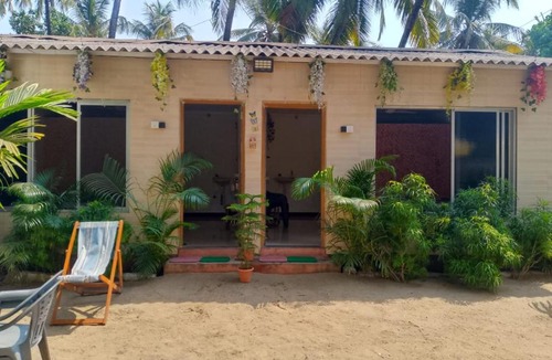Devbag House | Holiday Homestay Beach Rooms Deep Diving & Light House & Watersports Tarkarli